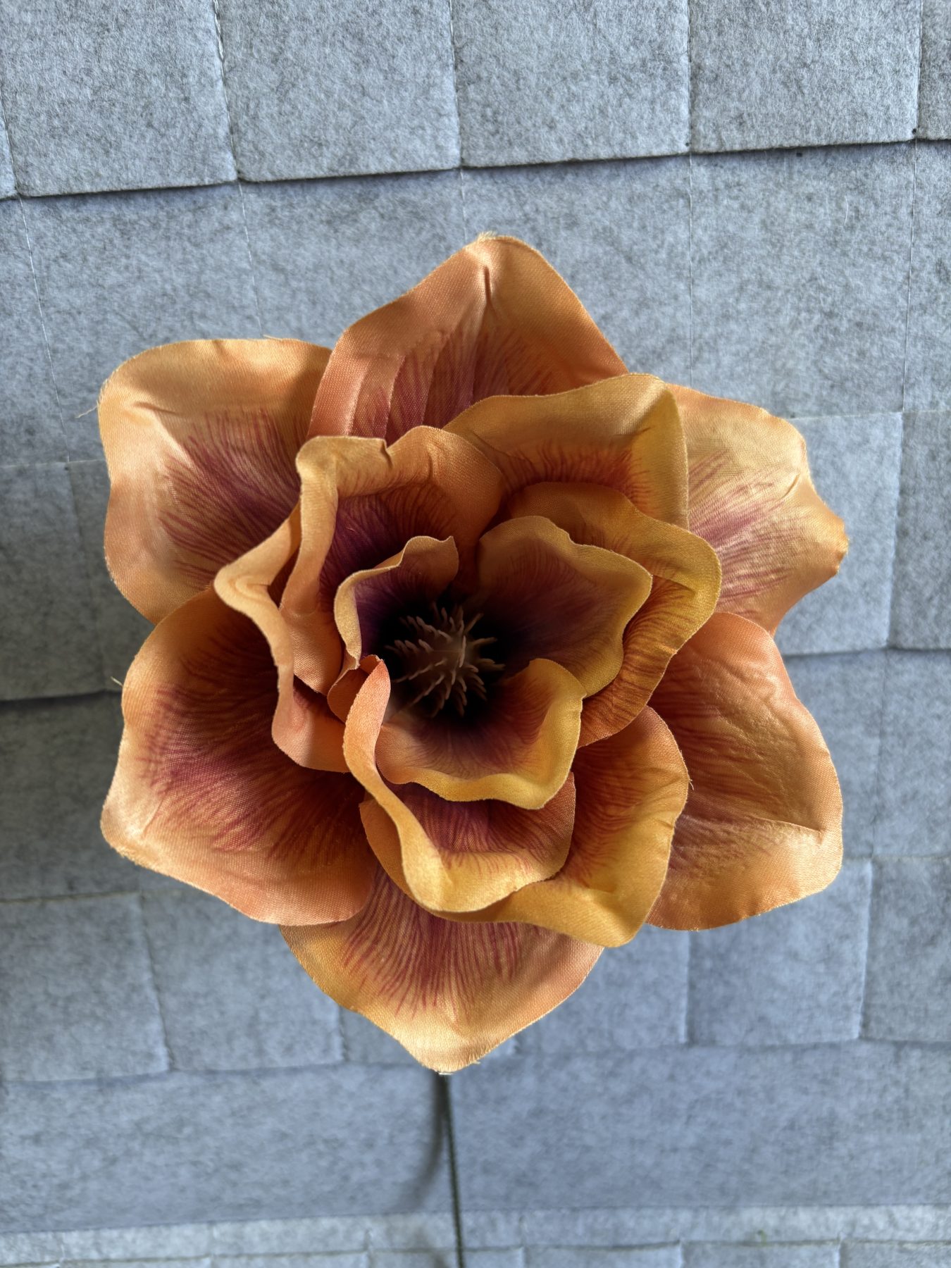 Magnolia satynowa, wyrobowa